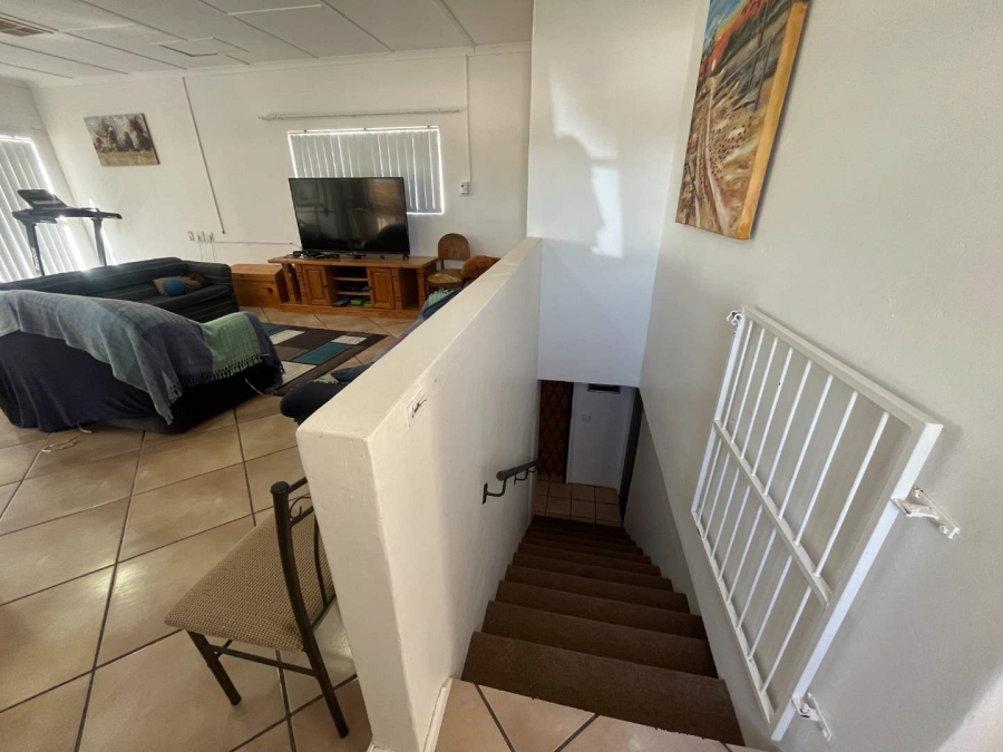 5 Bedroom Property for Sale in Blydeville Northern Cape